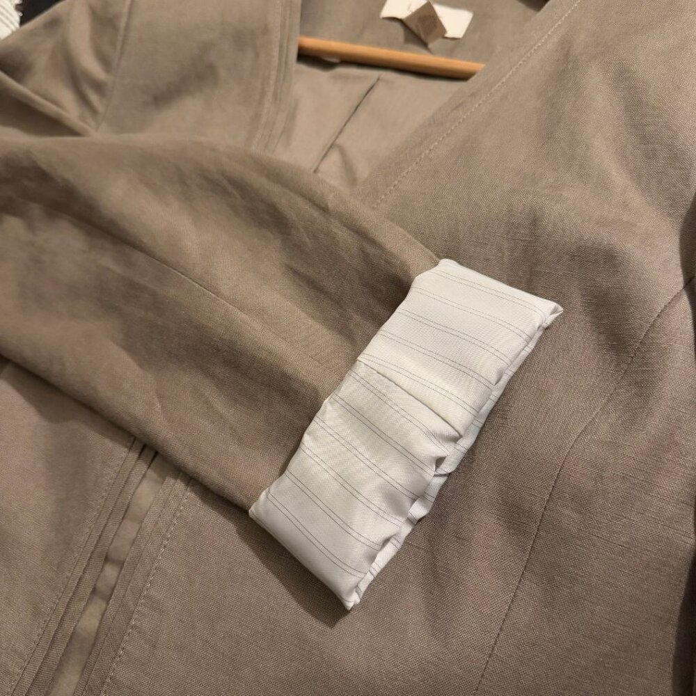 Ann Taylor LOFT I Taupe I Linen Blend I Blazer Jacket I Size 6 - Picture 5 of 5